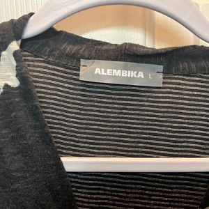 Alembika loose casual blouse